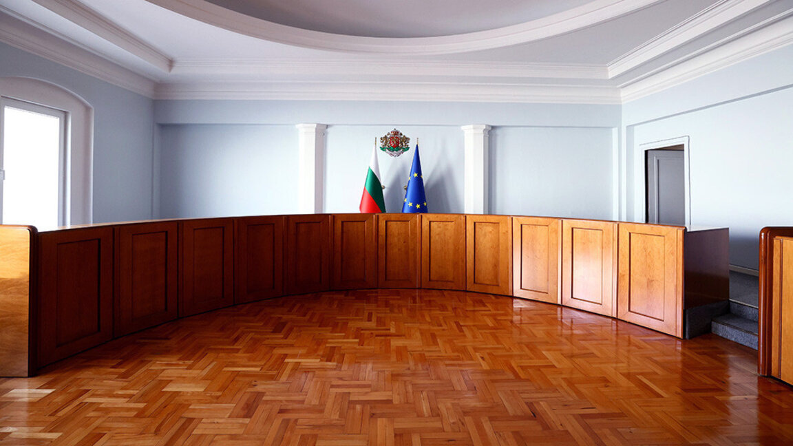 Балотаж определя новия представител на върховните съдии в КС