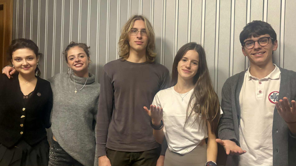 Никол, София, Ярослав Басков, Луиза и Верен