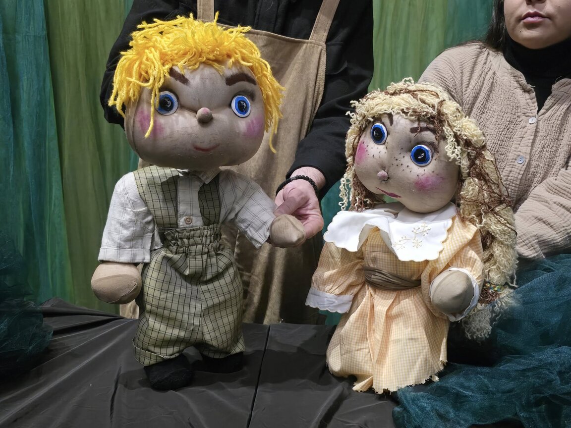 Приказливко, светофарът и Хензел и Гретел