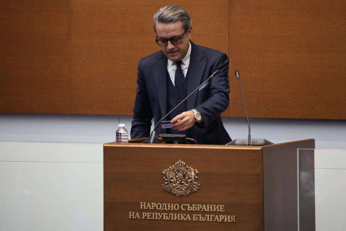 Тома Биков в НС, 11 ноември 2024 г.