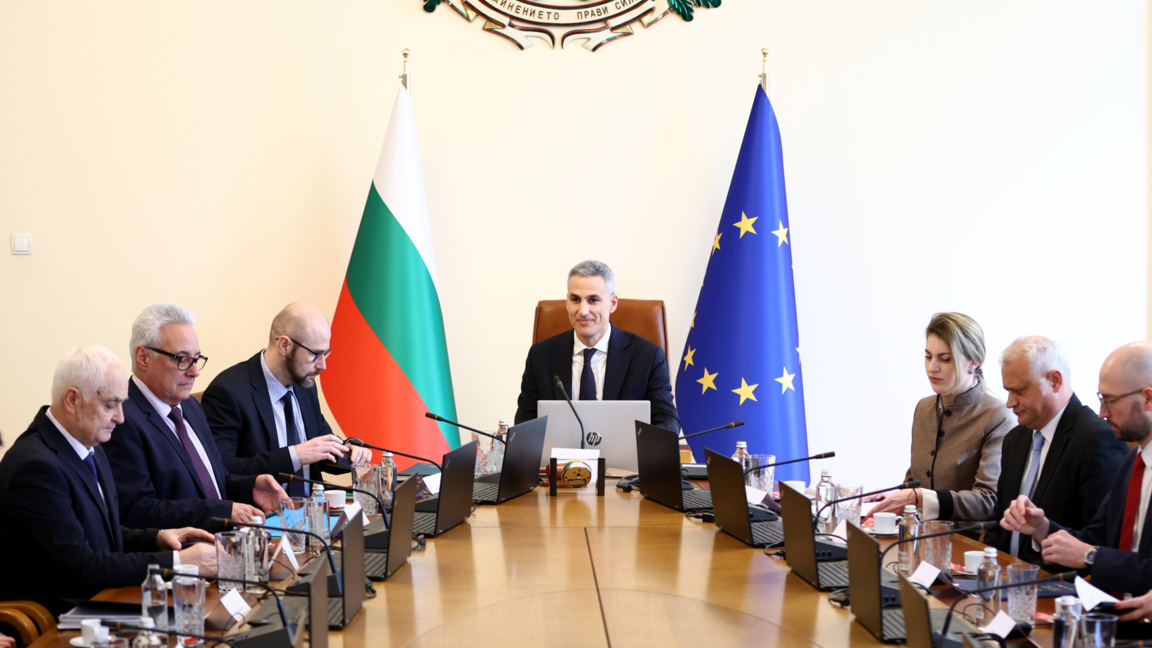 Кабинетът отпусна 65 млн. евро за предср...