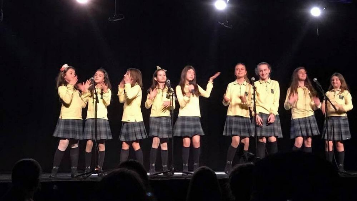 Участие на вокалната група „Радиодеца“ в БНР на Фестивала на изкуствата и науката „Сен Дени” през 2017 година