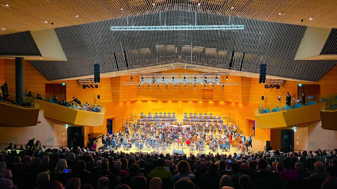 Световна премиера на операта "Марина" от...