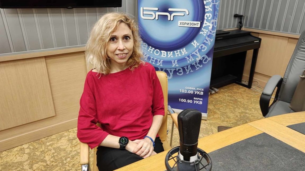 Студентски хакатон ще изследва дезинформ...