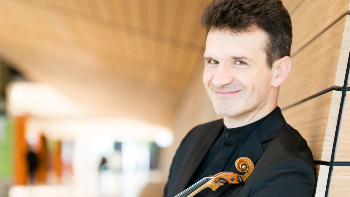 "50 години съвършенство": Светлин Русев ...