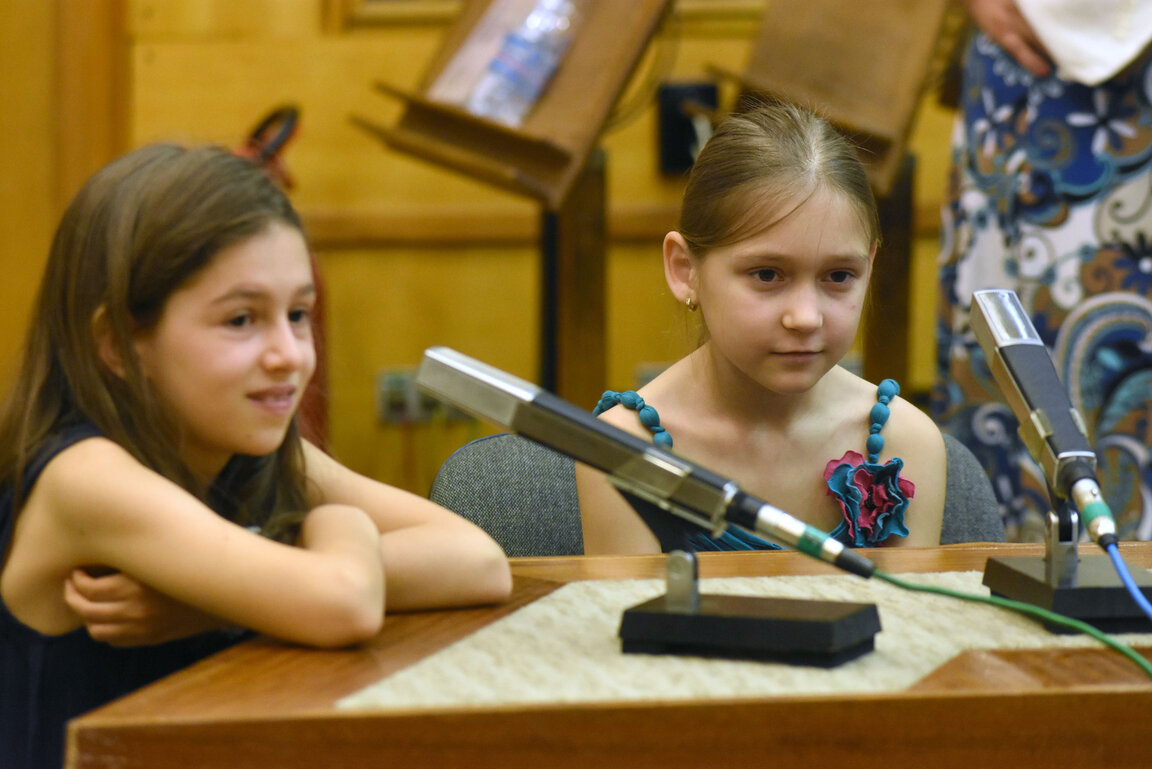 Наградените деца в "Искри" 2015 - първа част