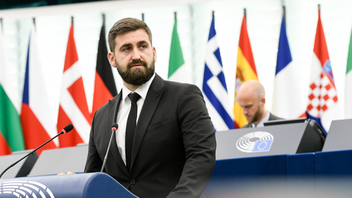 Андрей Новаков