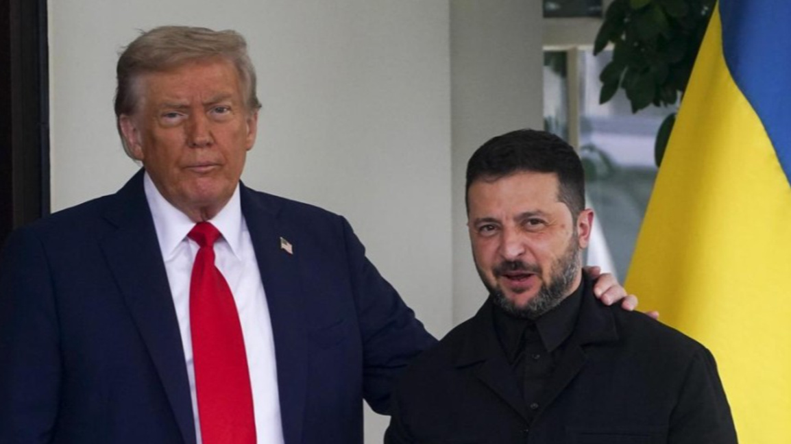 Тръмп и Зеленски на входа на Белия дом, Вашингтон, 18 август 2025 г.