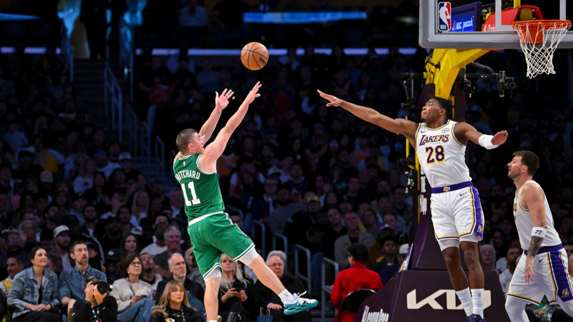 Бостън спечели дербито с Лейкърс в НБА...