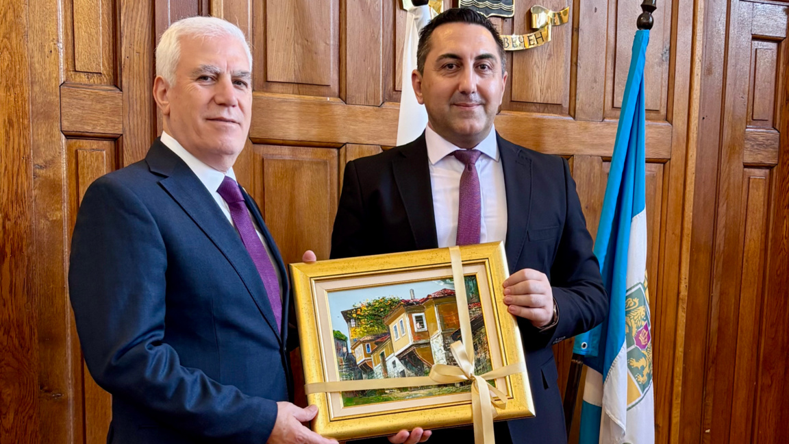 Кметът на Бурса се срещна с ръководствот...